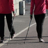 Hlavní obrázek - Rehabilitace chůze u pacientů s Parkinsonovou nemocí – cueingová terapie