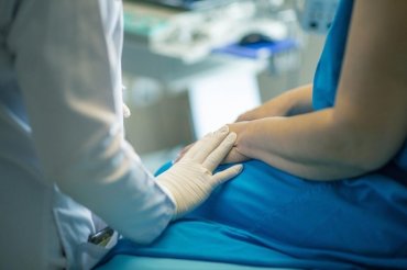 Hlavní obrázek článku - Nemocí cév přibývá – těch, co je léčí, je ale málo