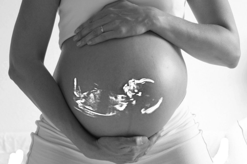 Hlavní obrázek - Vrozený deficit antitrombinu a gravidita – závažný trombofilní stav ohrožující matku i plod